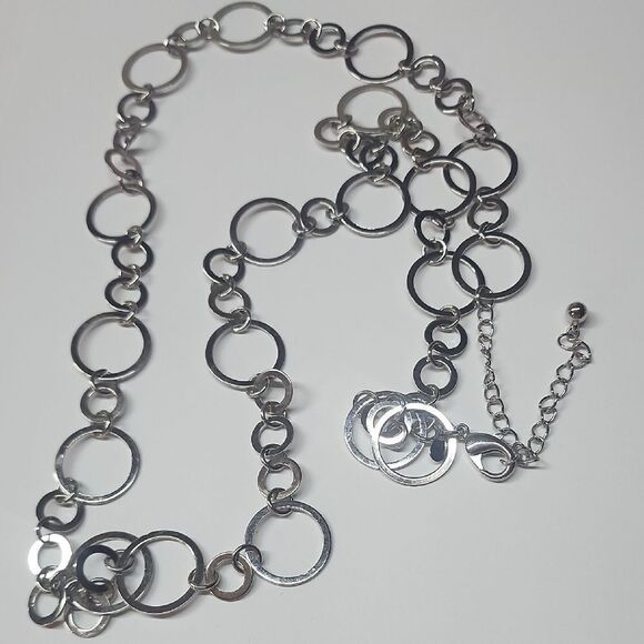 Silver Circle Link Necklace - Picture 1 of 3